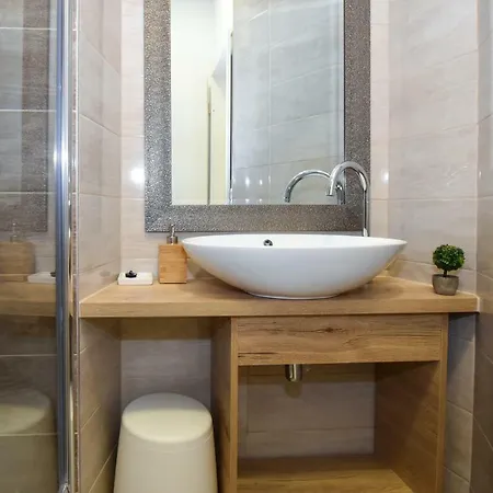 Patricija 3* זאדאר